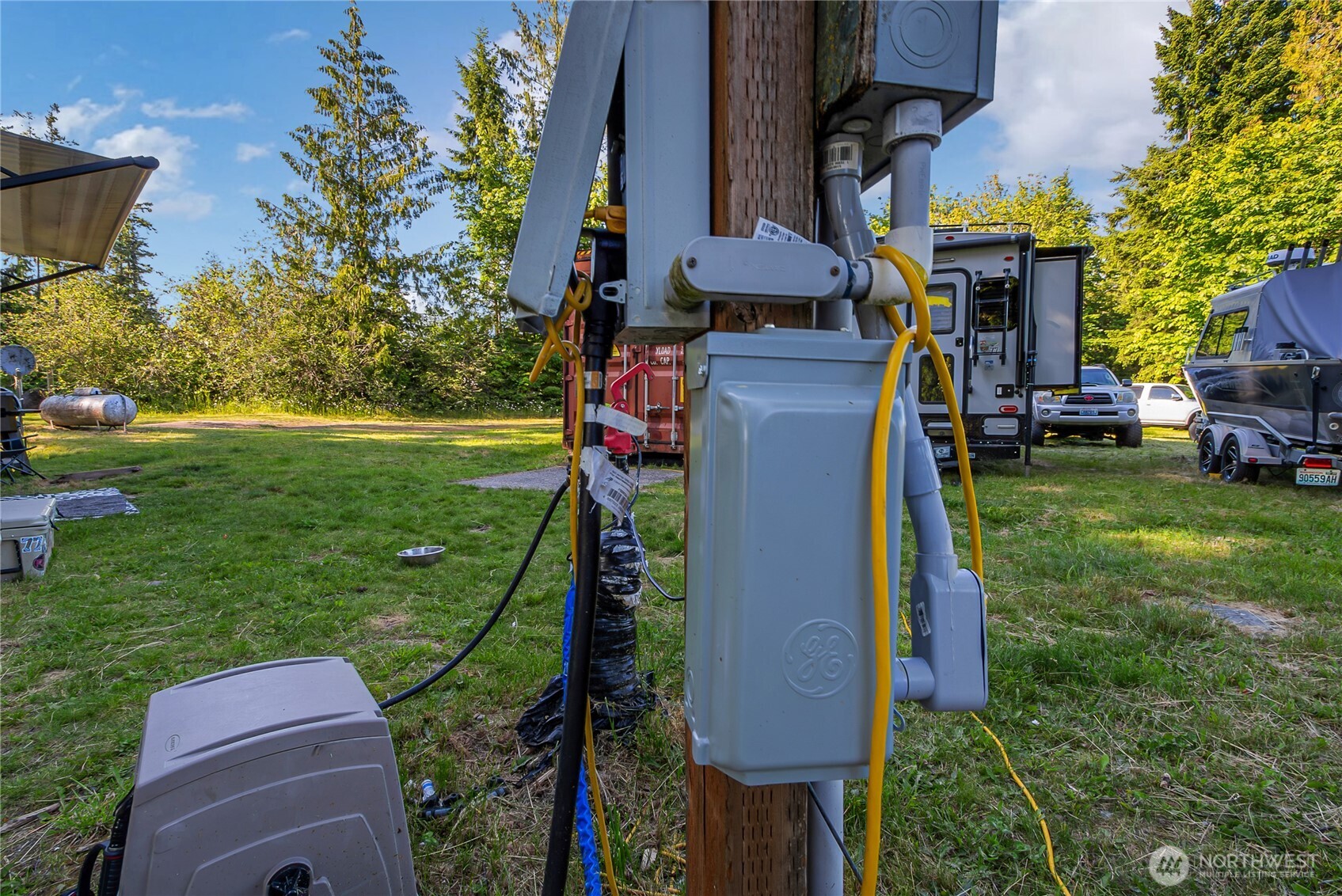 39715 Eatonville Cutoff Road E