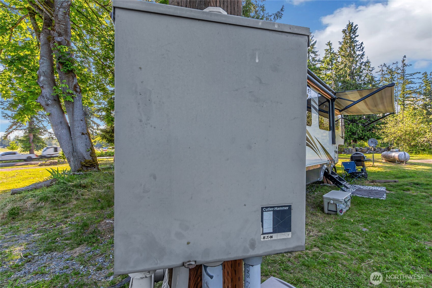 39715 Eatonville Cutoff Road E