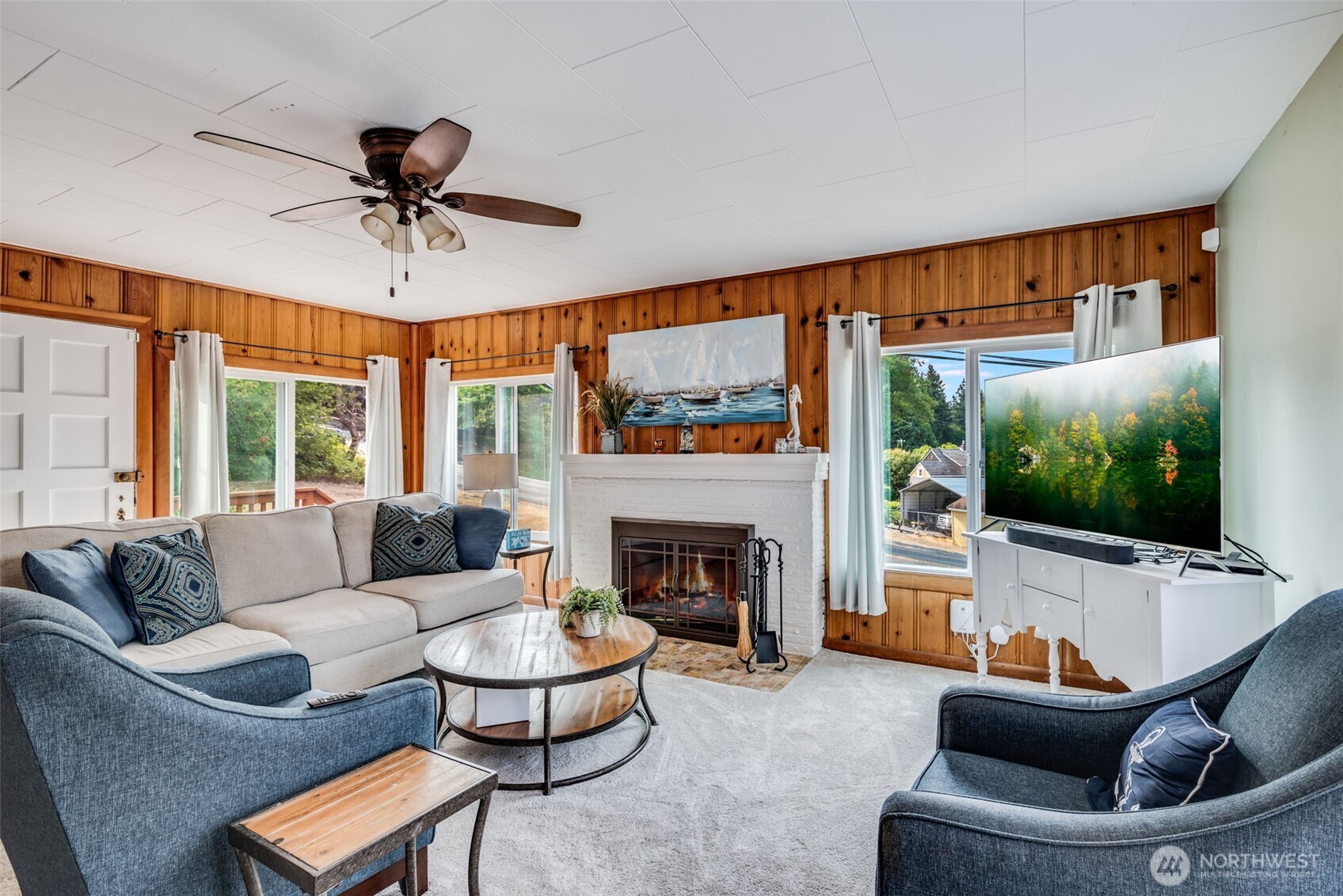 117 Lake Louise Drive SW