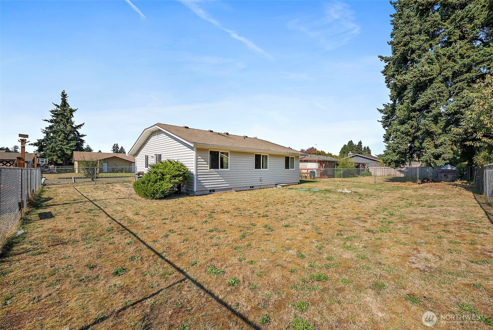 17513 6th Ave Court E