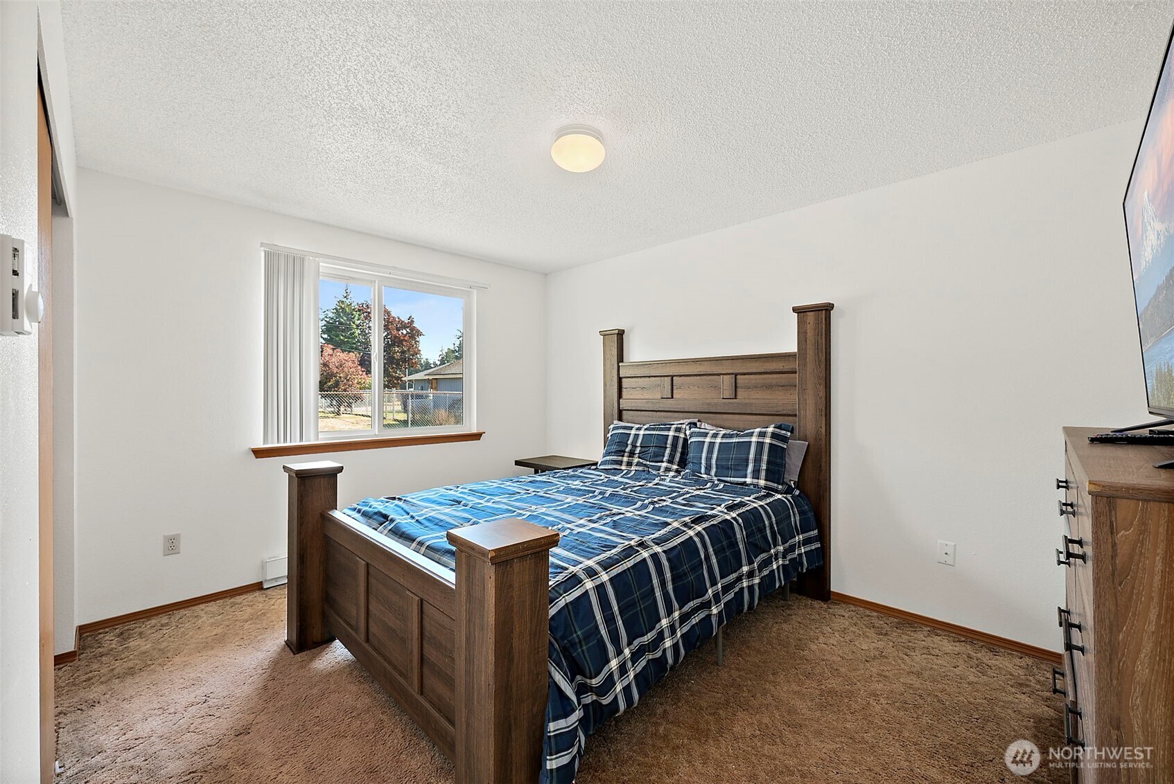 17513 6th Ave Court E