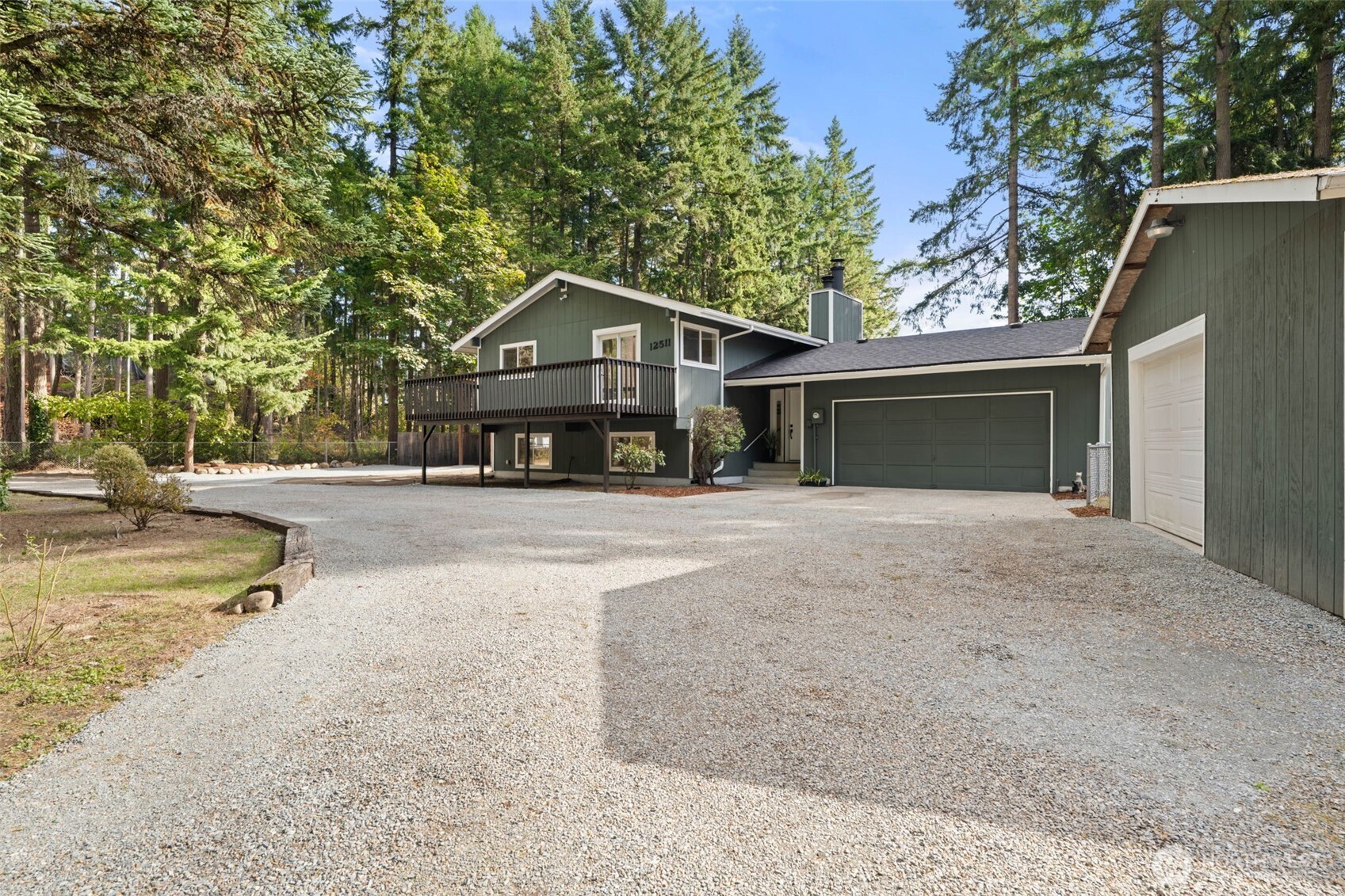 12511 234th Avenue Ext E