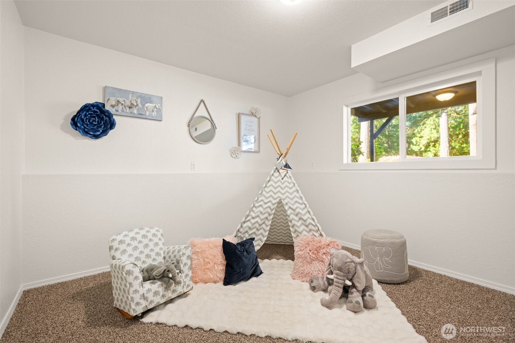 12511 234th Avenue Ext E