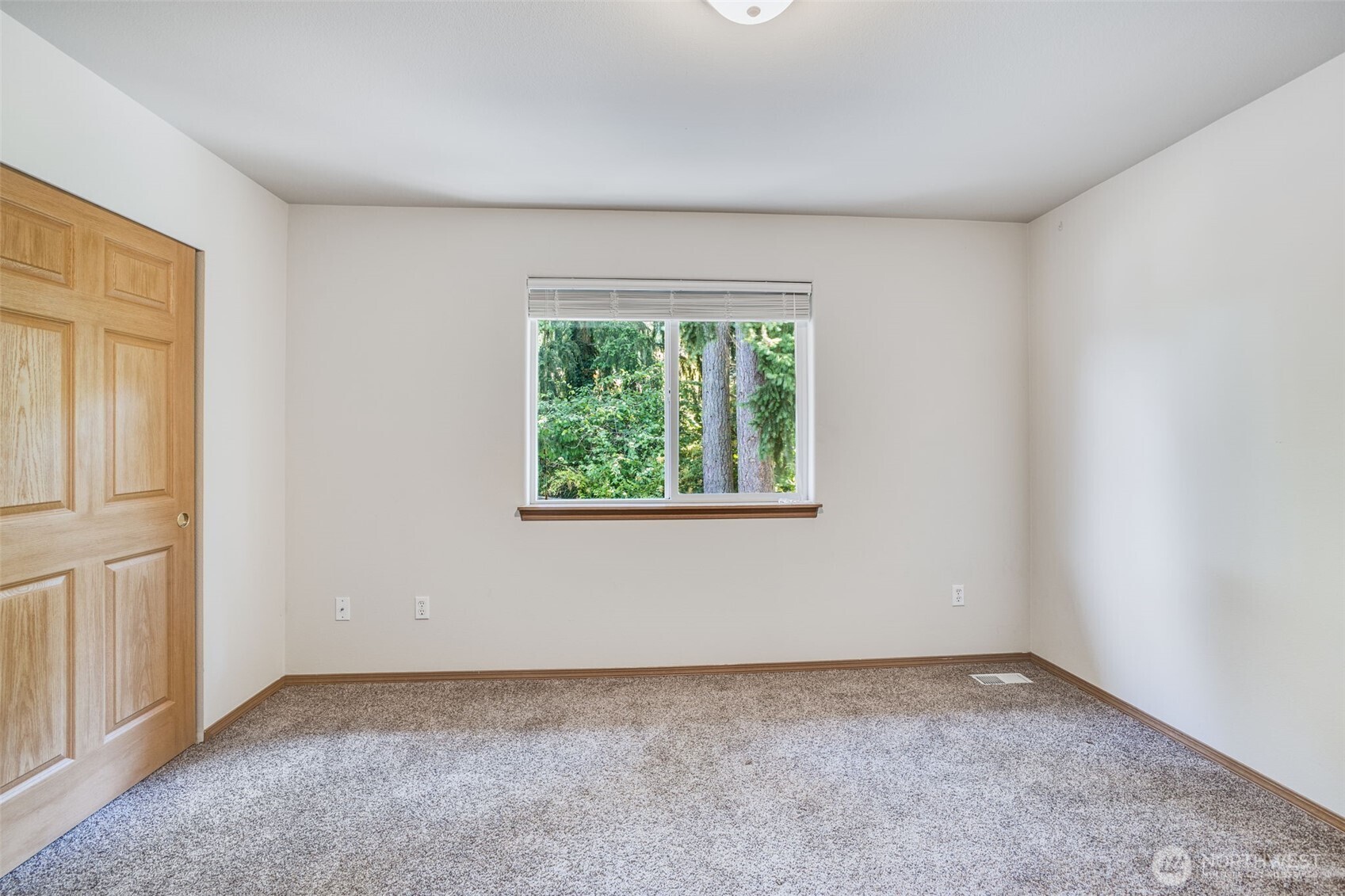 17317 94th Avenue Ct E