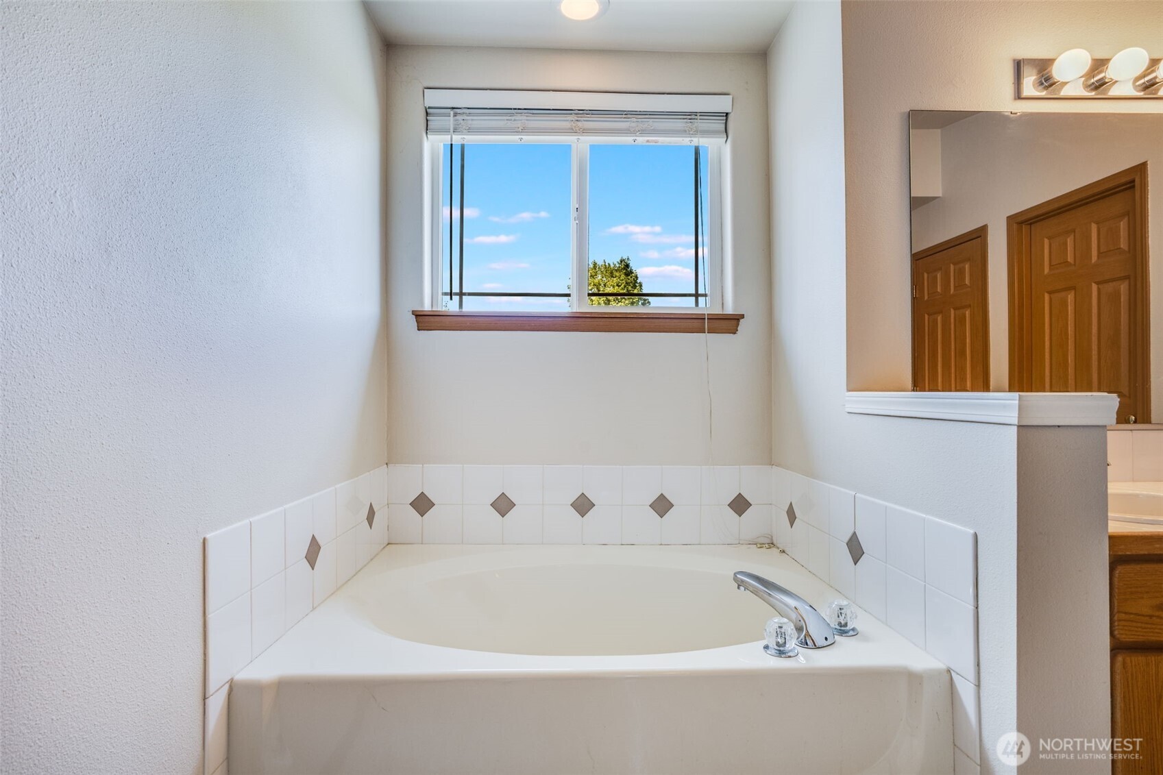 17317 94th Avenue Ct E