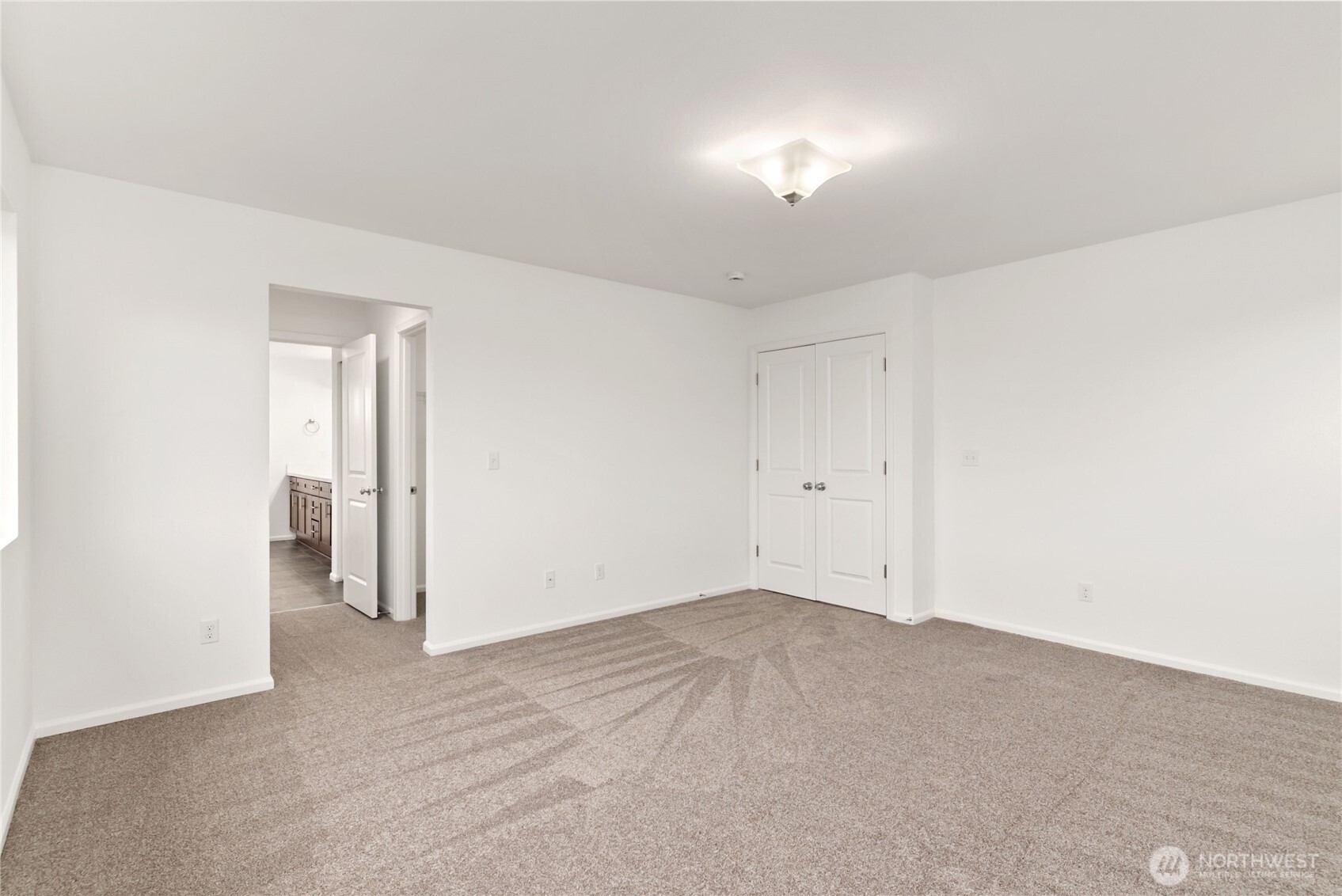 1833 193rd Street Ct E