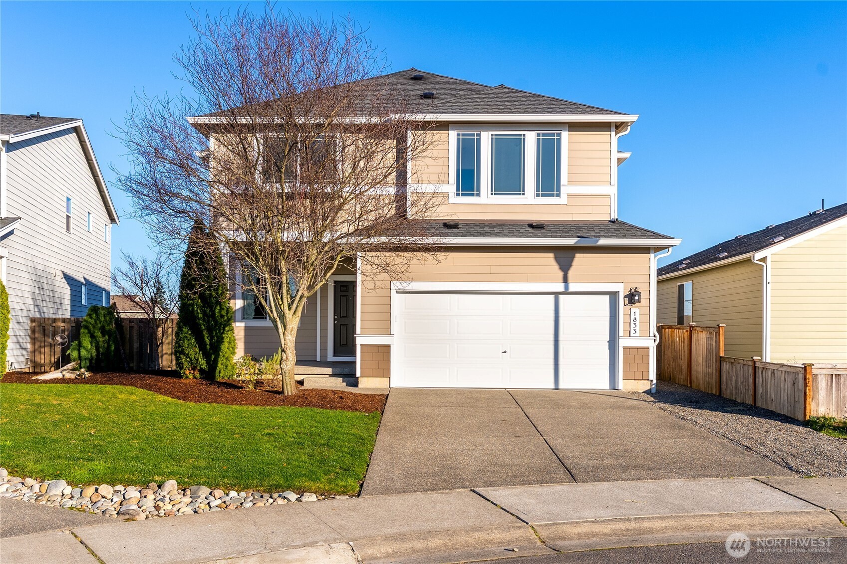 1833 193rd Street Ct E