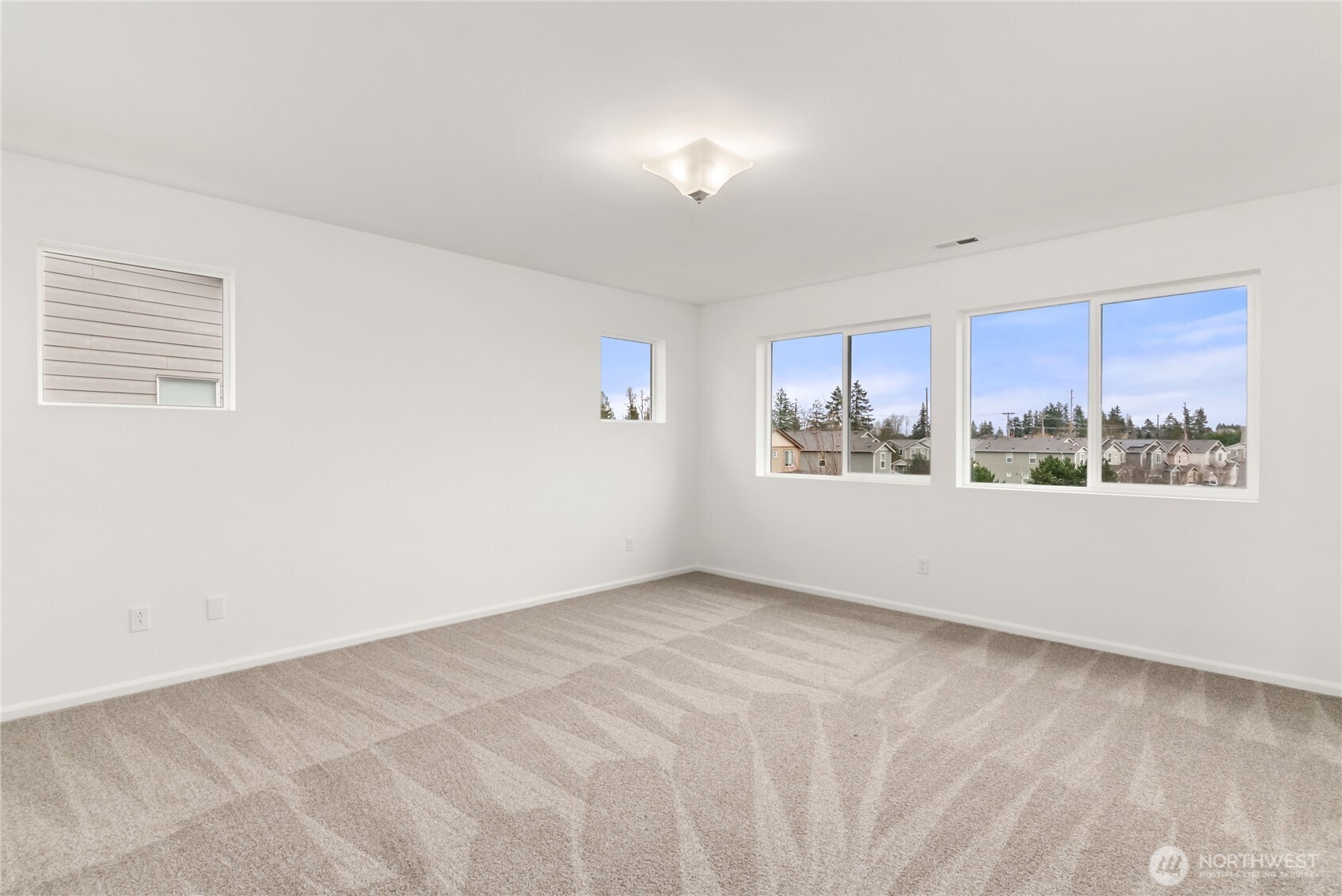 1833 193rd Street Ct E