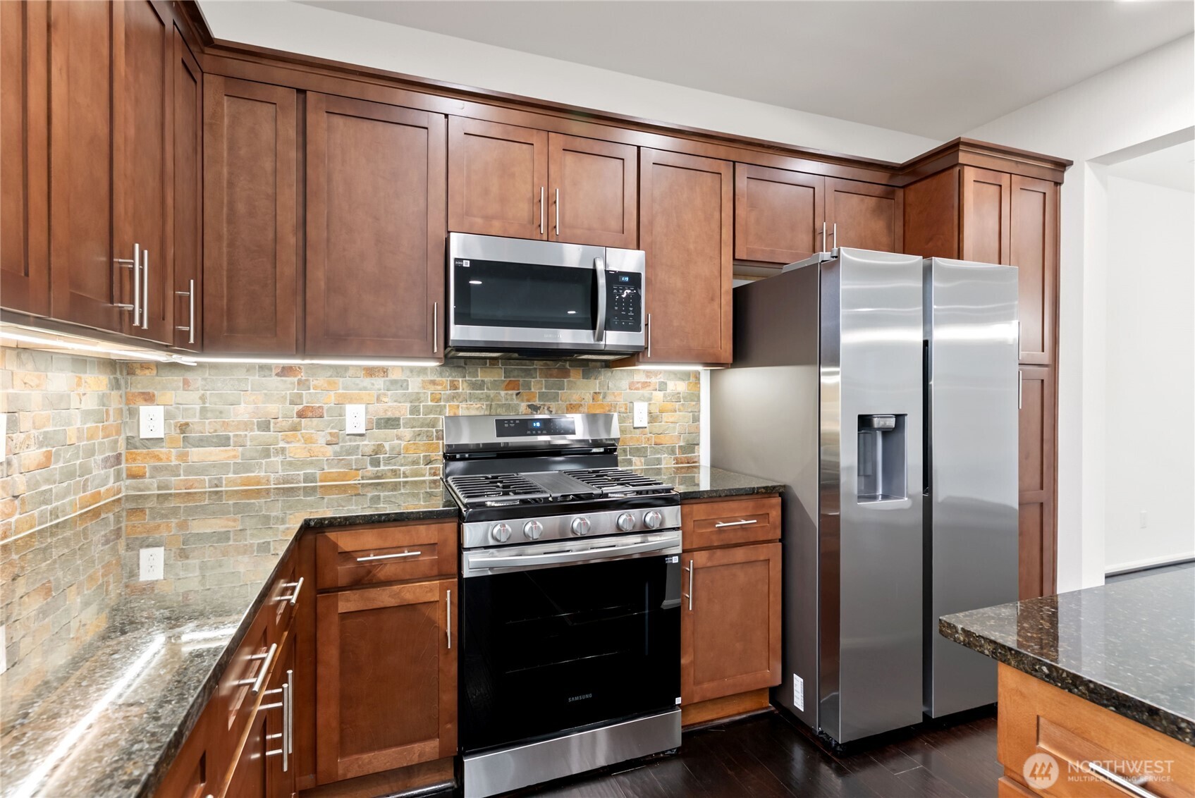 1833 193rd Street Ct E