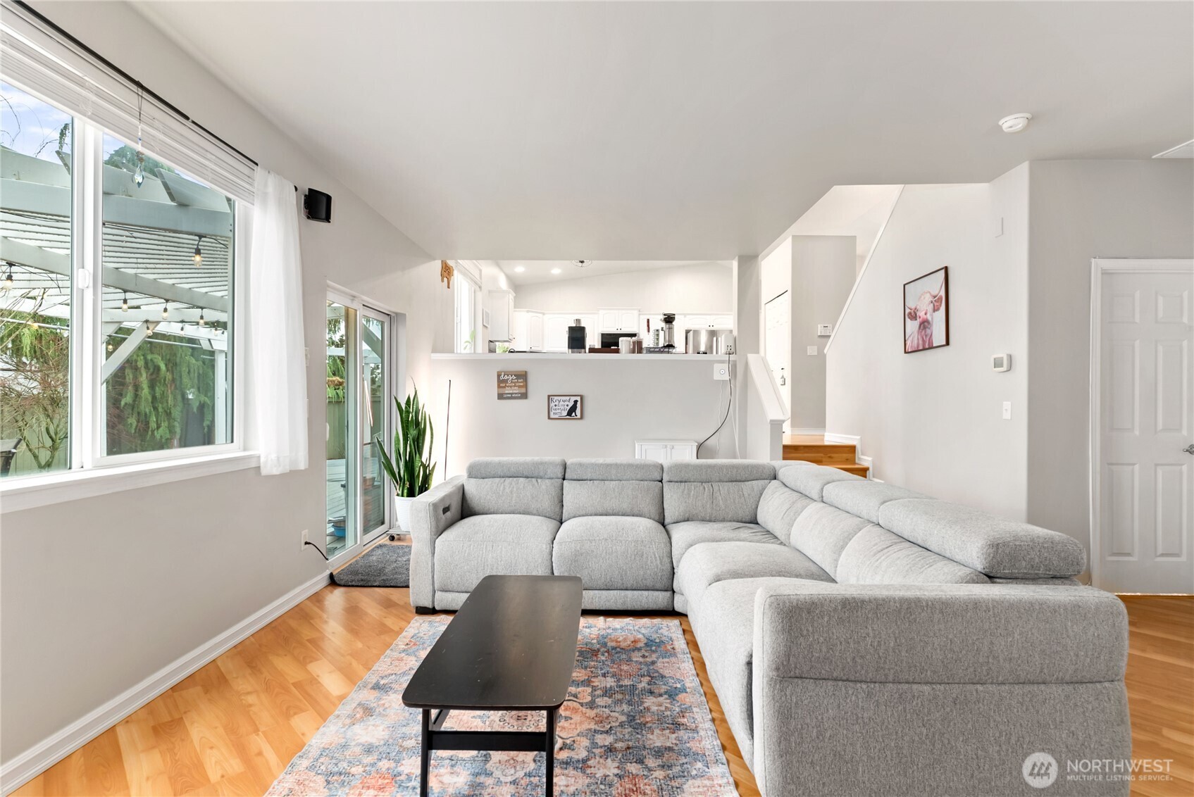 10018 Cascadian Avenue SE