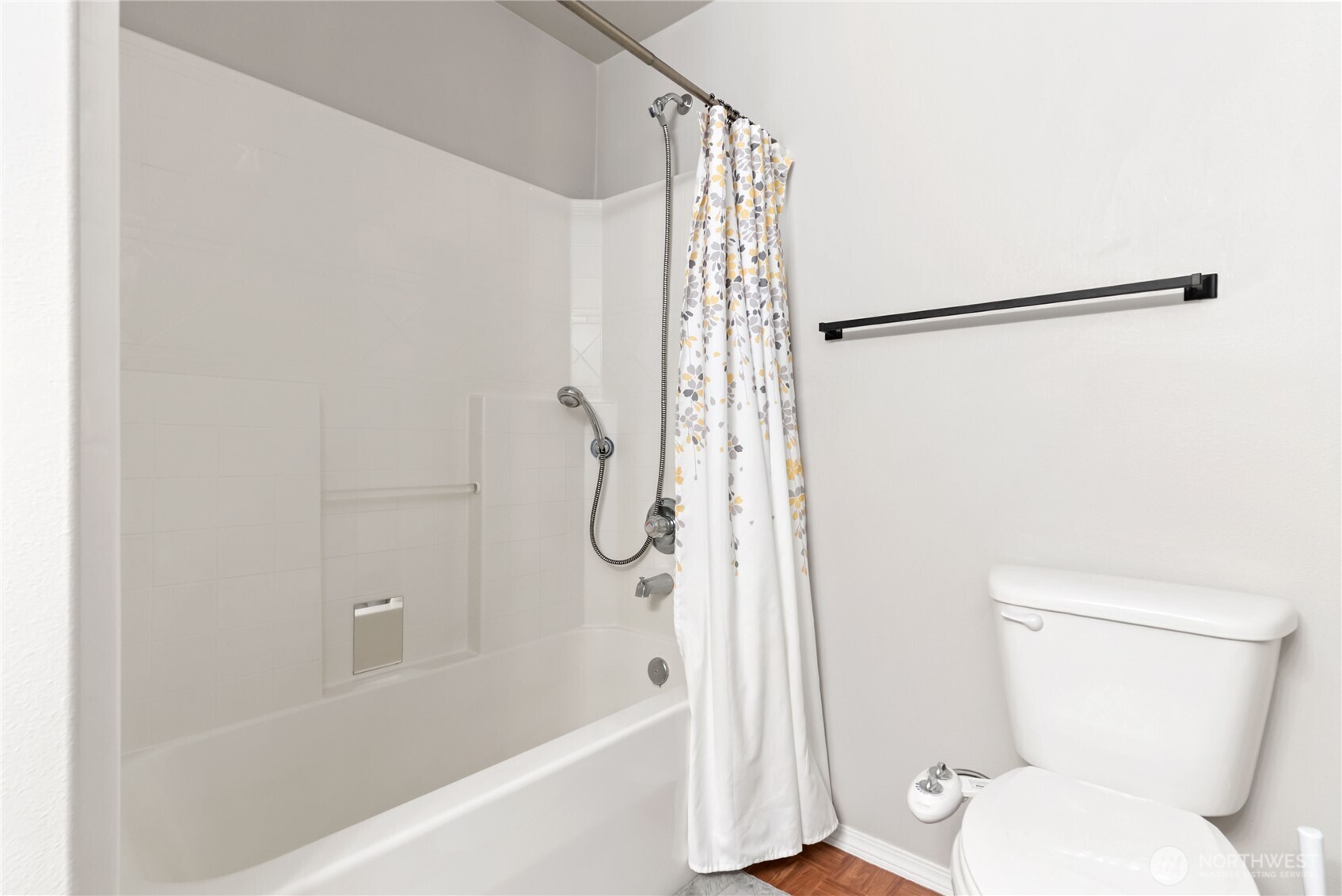 10018 Cascadian Avenue SE