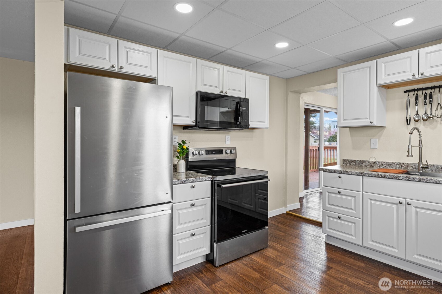 4323 S Lawrence Street