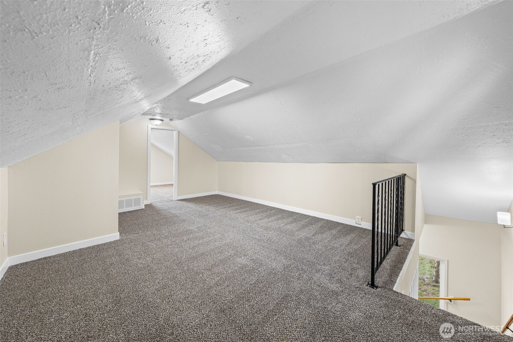 4323 S Lawrence Street