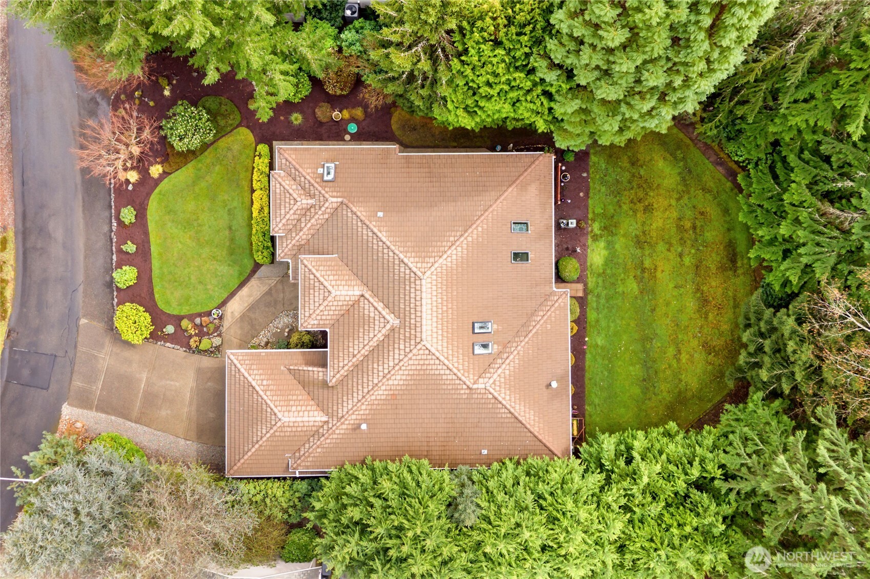 7094 SW Dundee Court