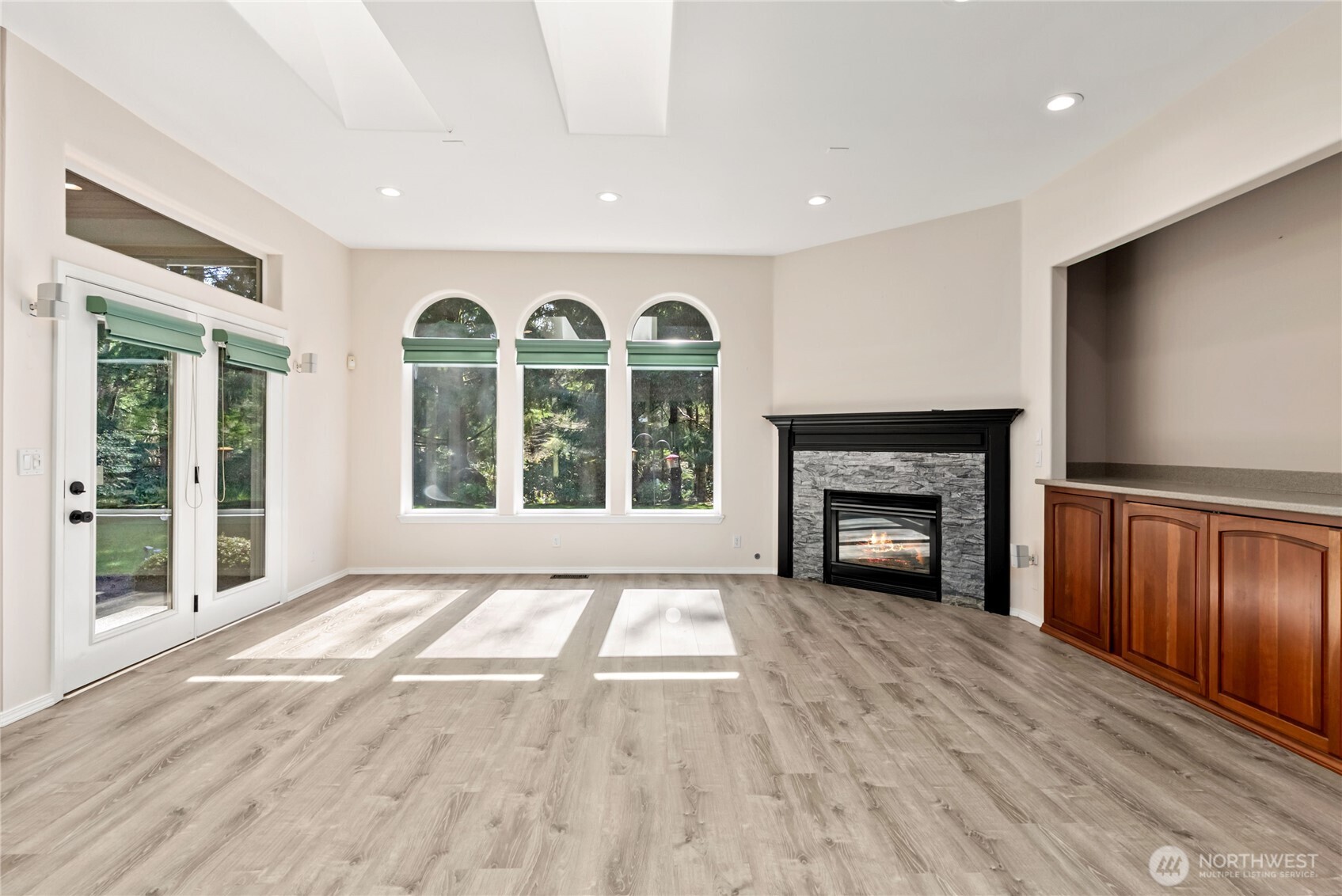 7094 SW Dundee Court