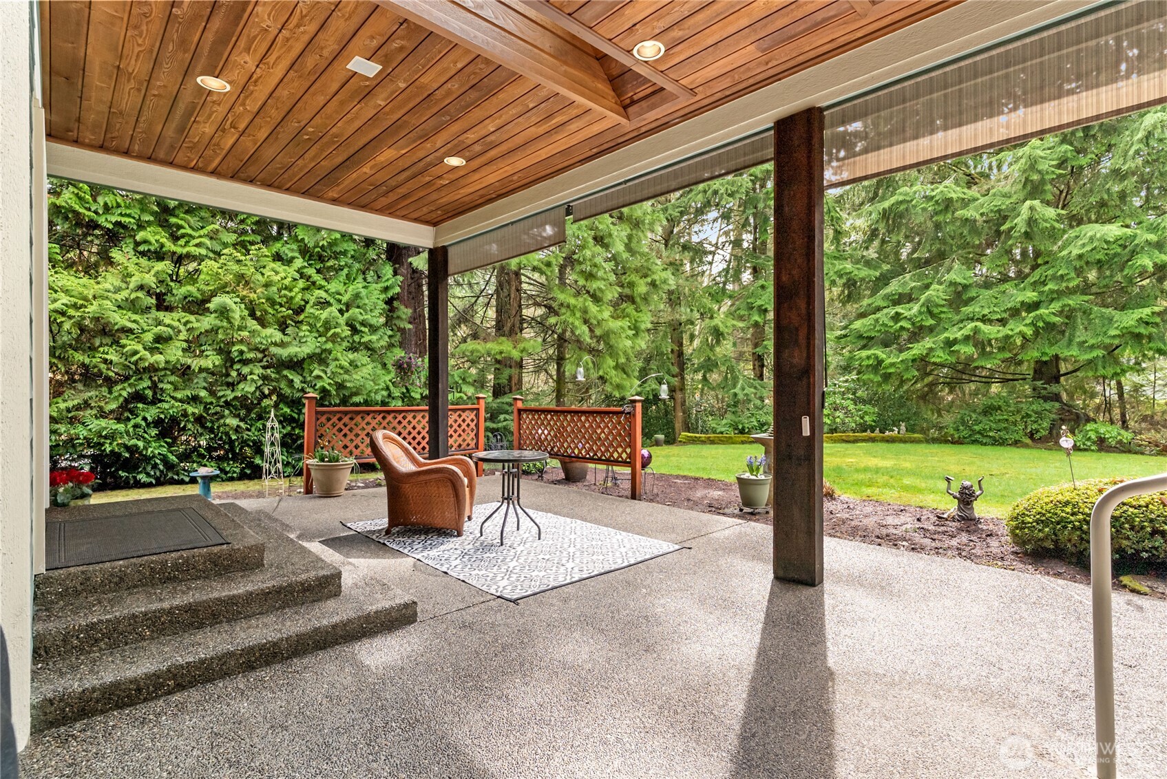 7094 SW Dundee Court