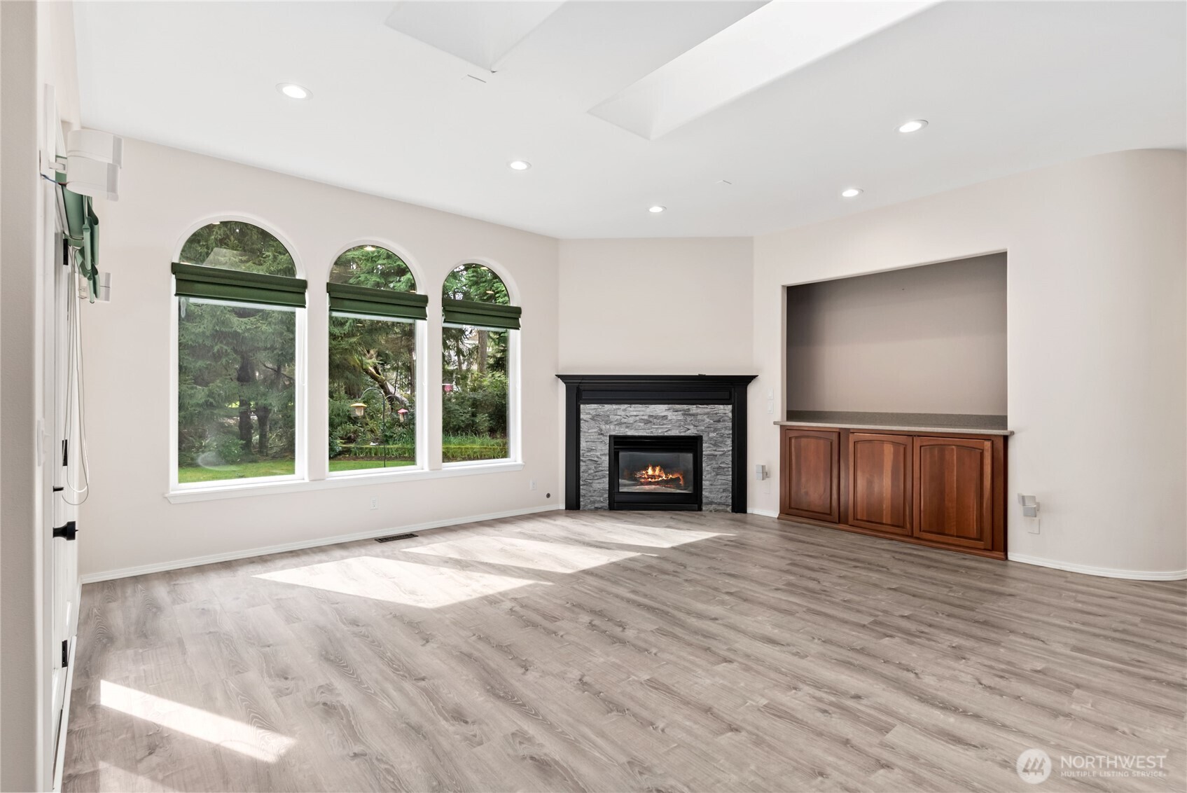 7094 SW Dundee Court