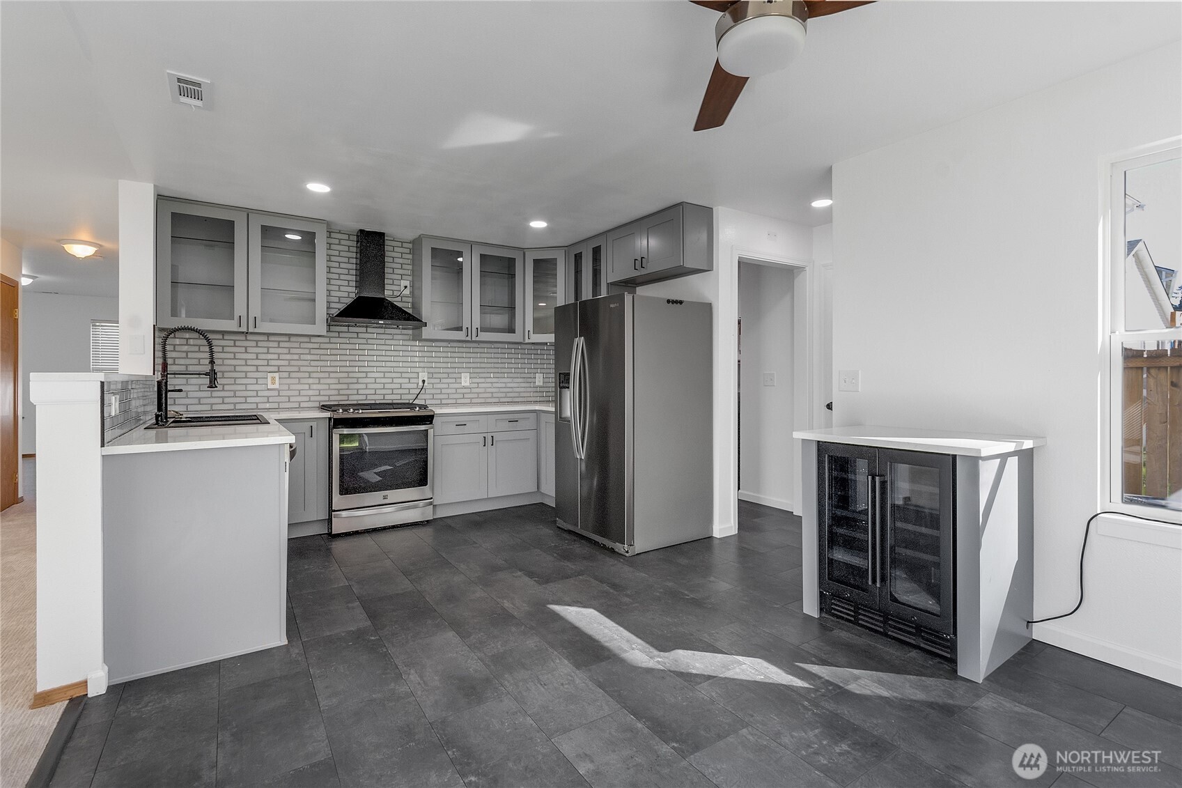 12110 135th Street E