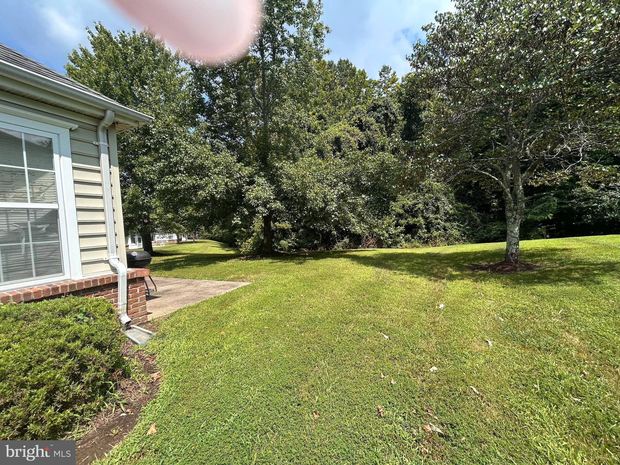 303 Dunnville Pl