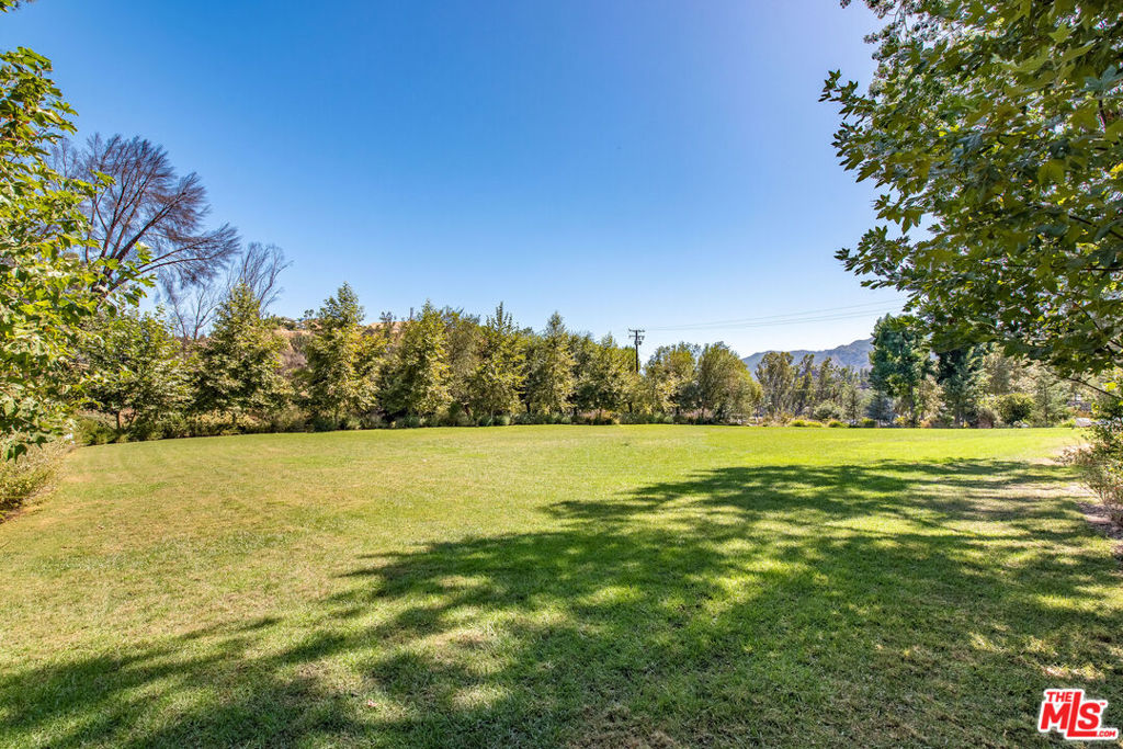 2370 Laguna Circle Drive