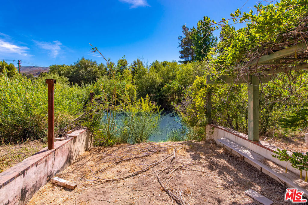 2370 Laguna Circle Drive