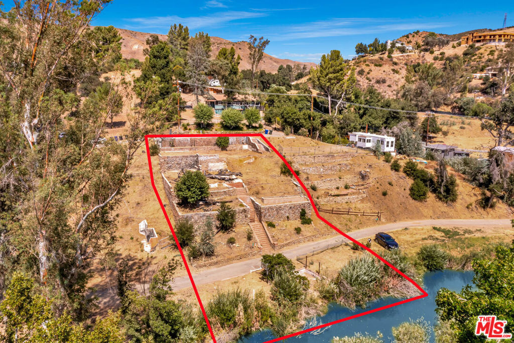 2370 Laguna Circle Drive