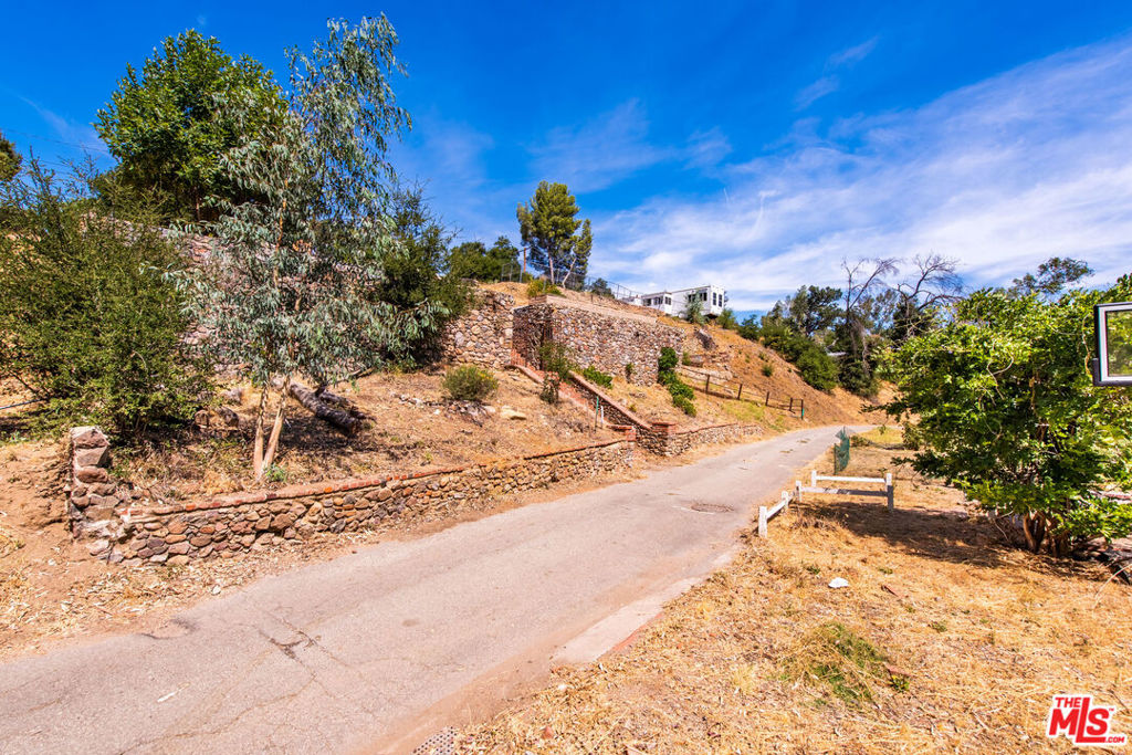 2370 Laguna Circle Drive