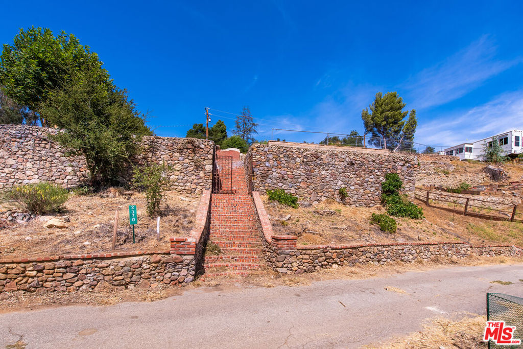 2370 Laguna Circle Drive