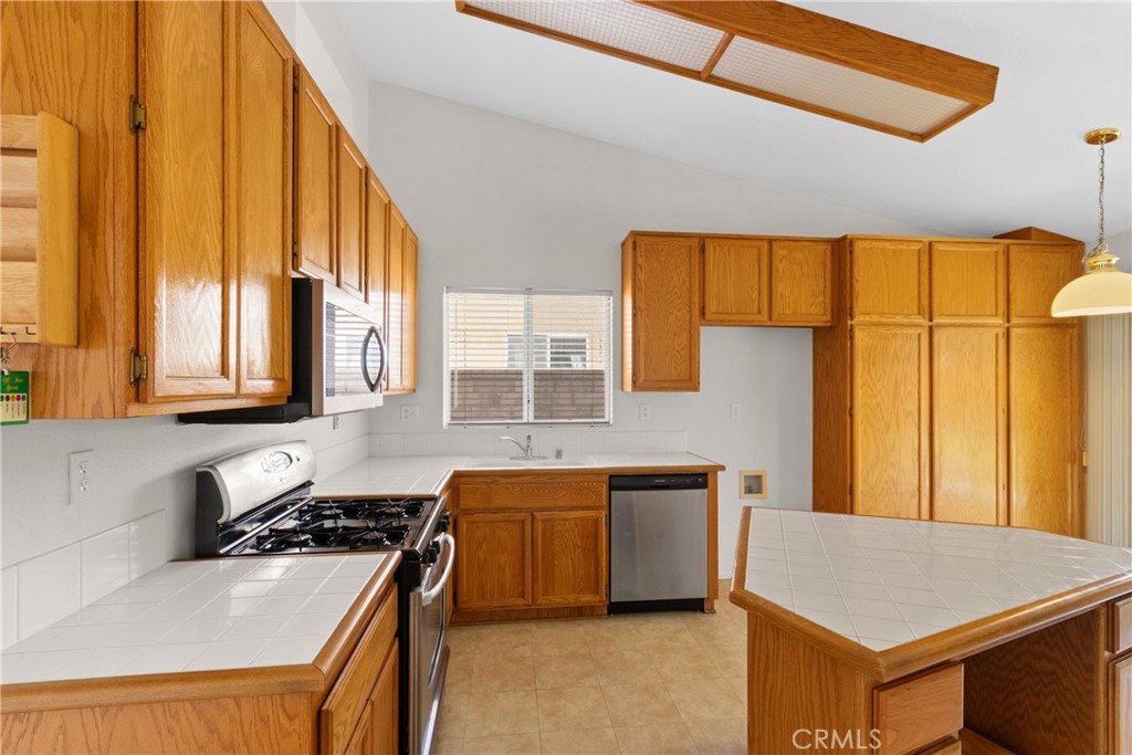 45658 Saint Andrews Street