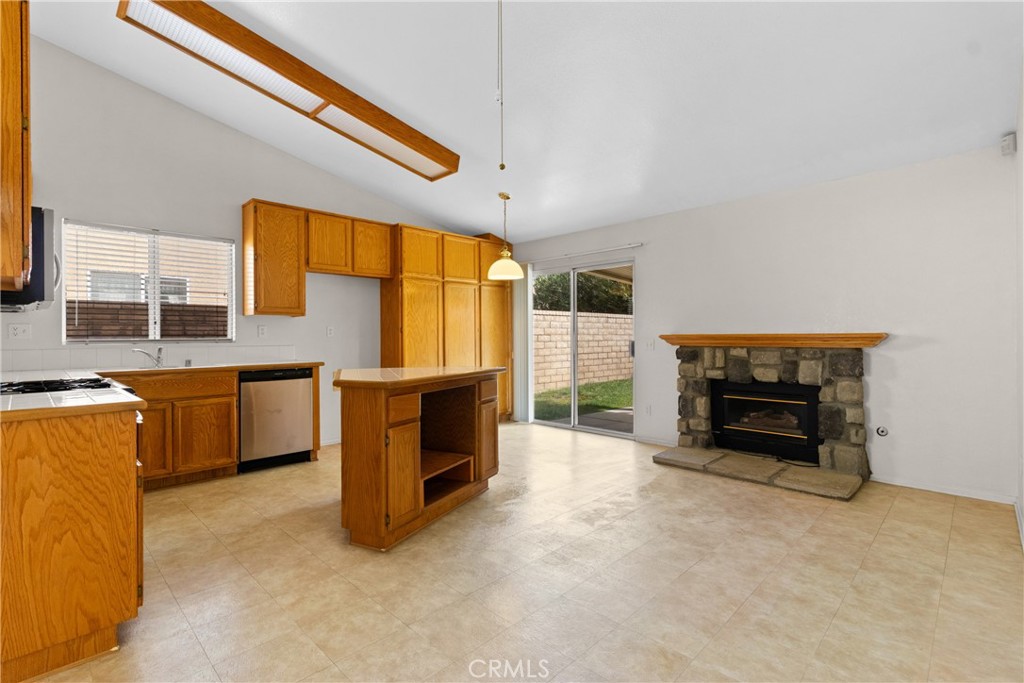 45658 Saint Andrews Street