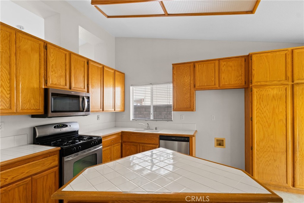 45658 Saint Andrews Street