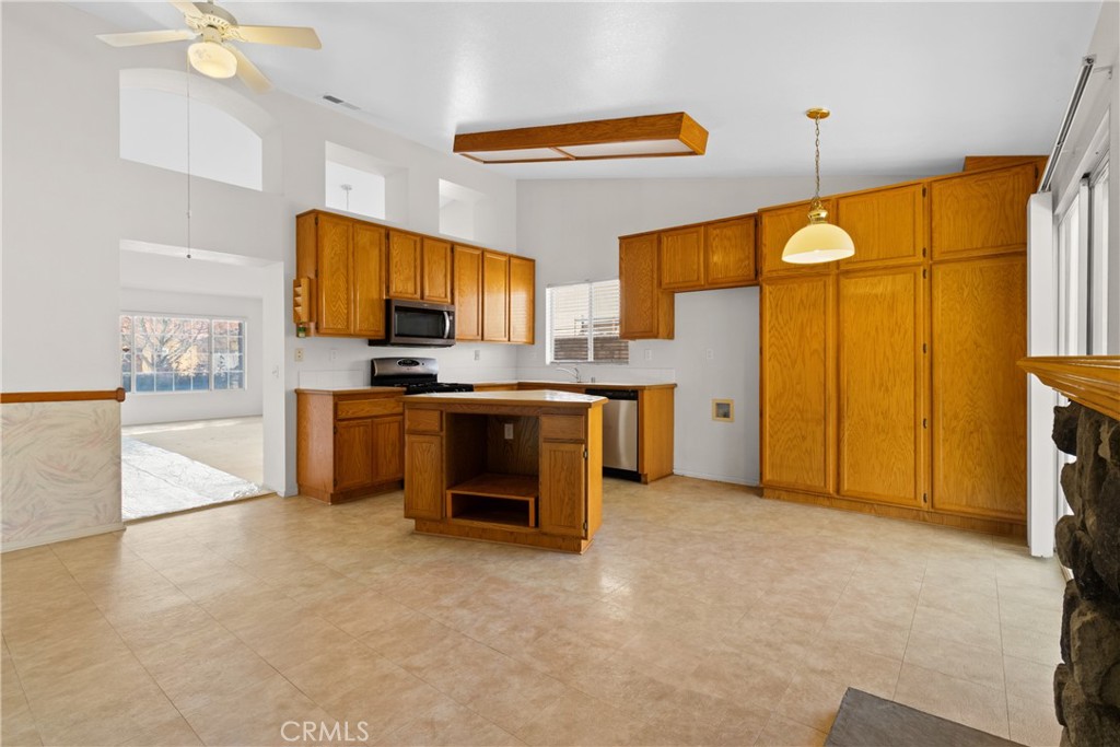 45658 Saint Andrews Street