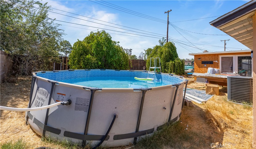 43827 Rimvale Avenue