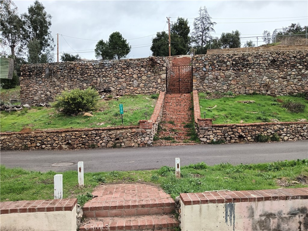 2370 Laguna Circle Drive