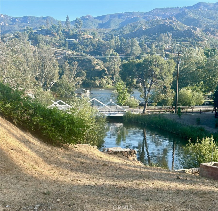 2370 Laguna Circle Drive