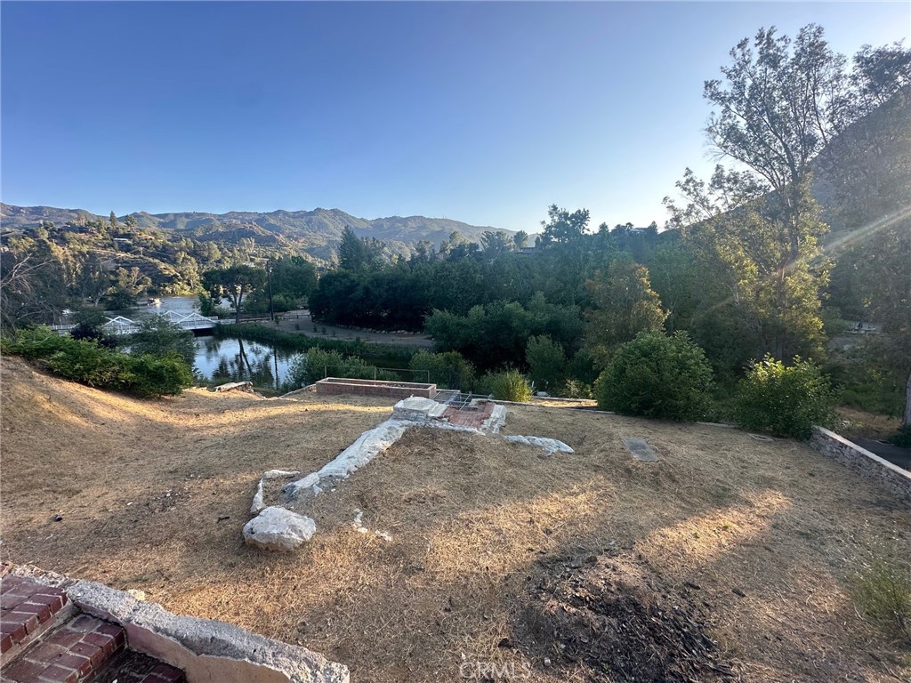2370 Laguna Circle Drive