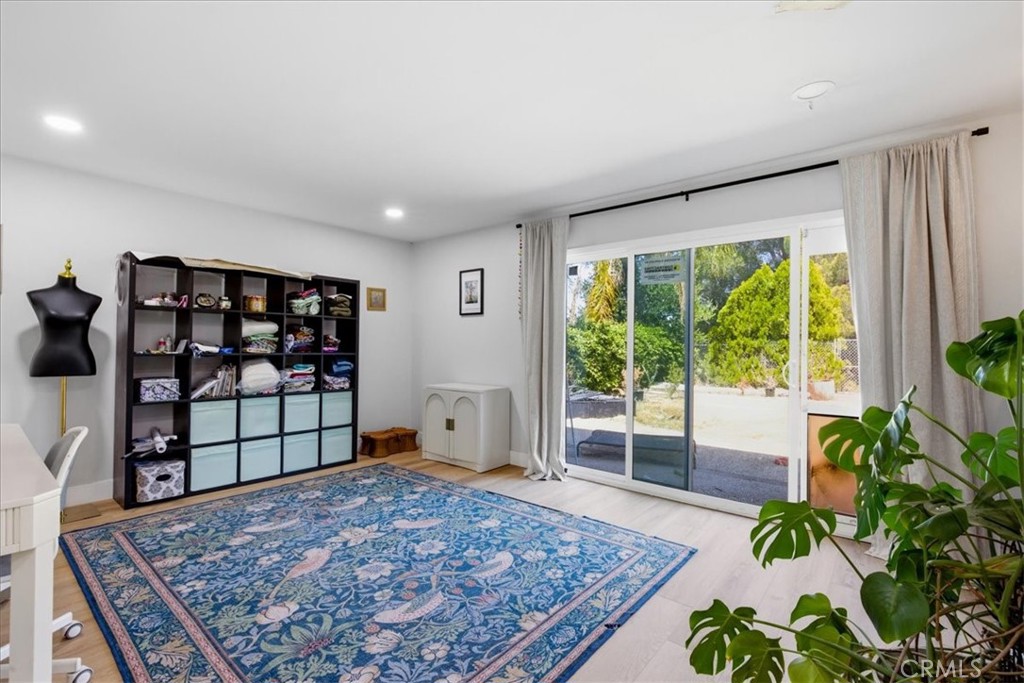 26434 Fairgate