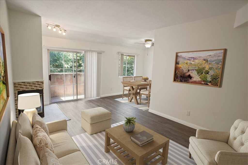 7320 Balboa Boulevard 205