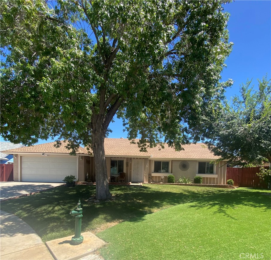 37416 17th E