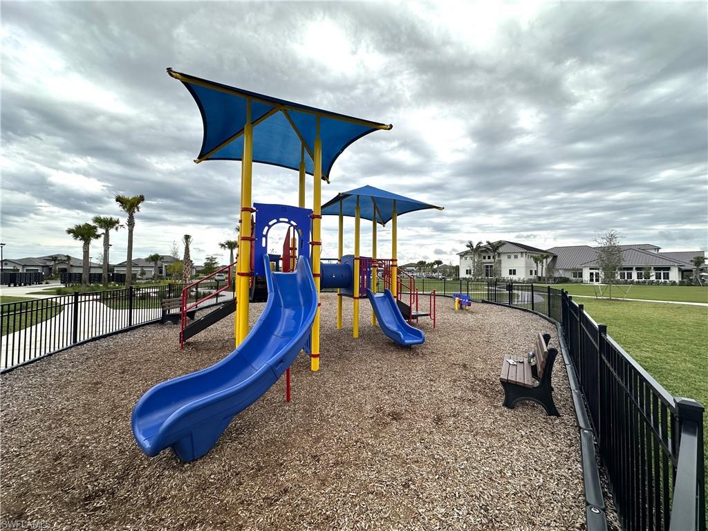 14013 Winding Cedar WAY
