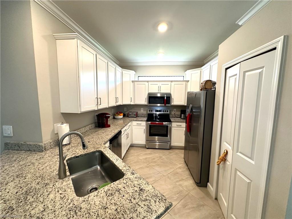 14013 Winding Cedar WAY