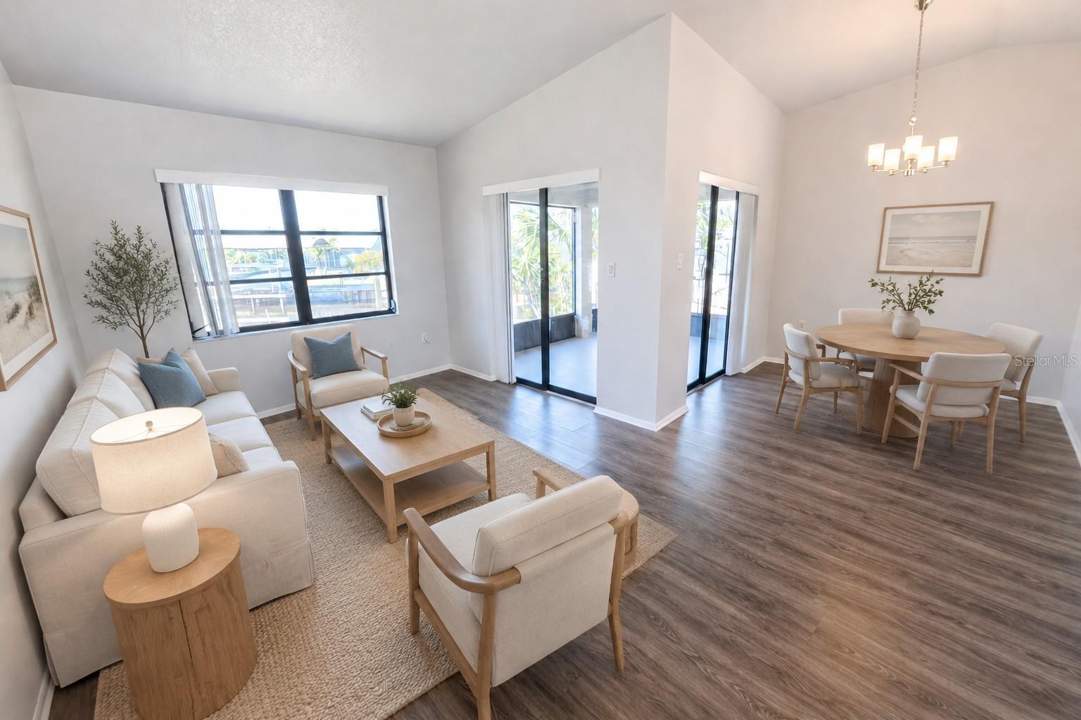 3211 RIVERSIDE DR