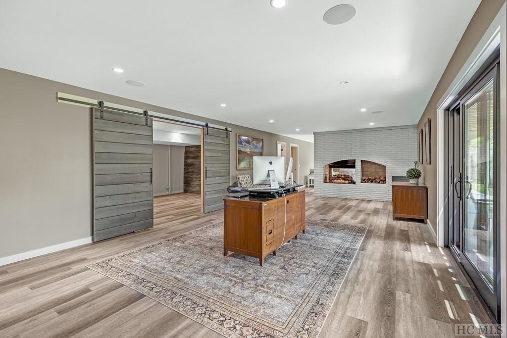 335 Twin Lakes Drive