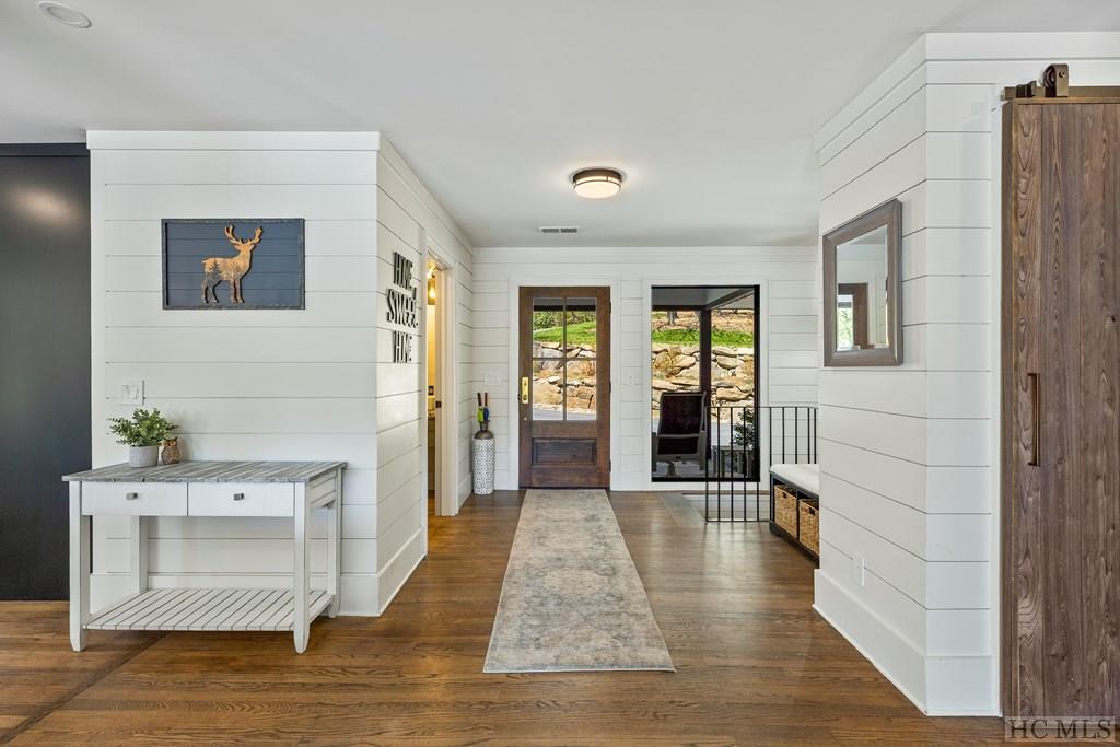 335 Twin Lakes Drive