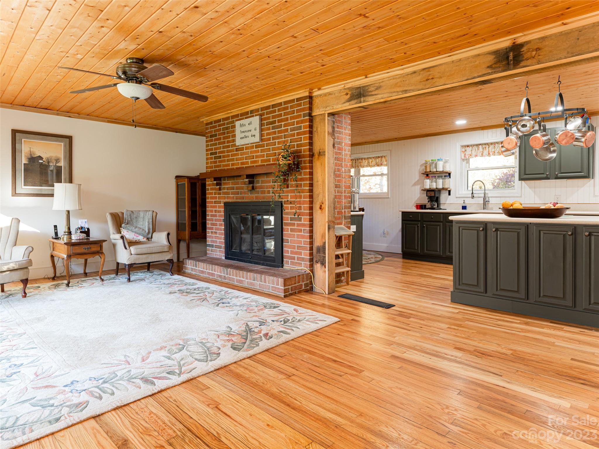 1555 Frozen Creek Road