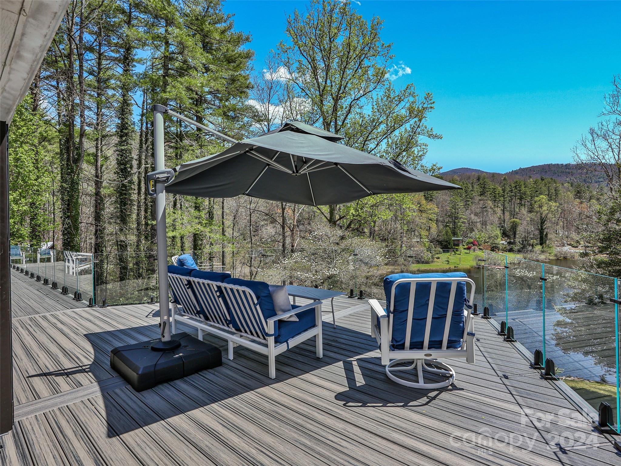 335 Twin Lakes Drive