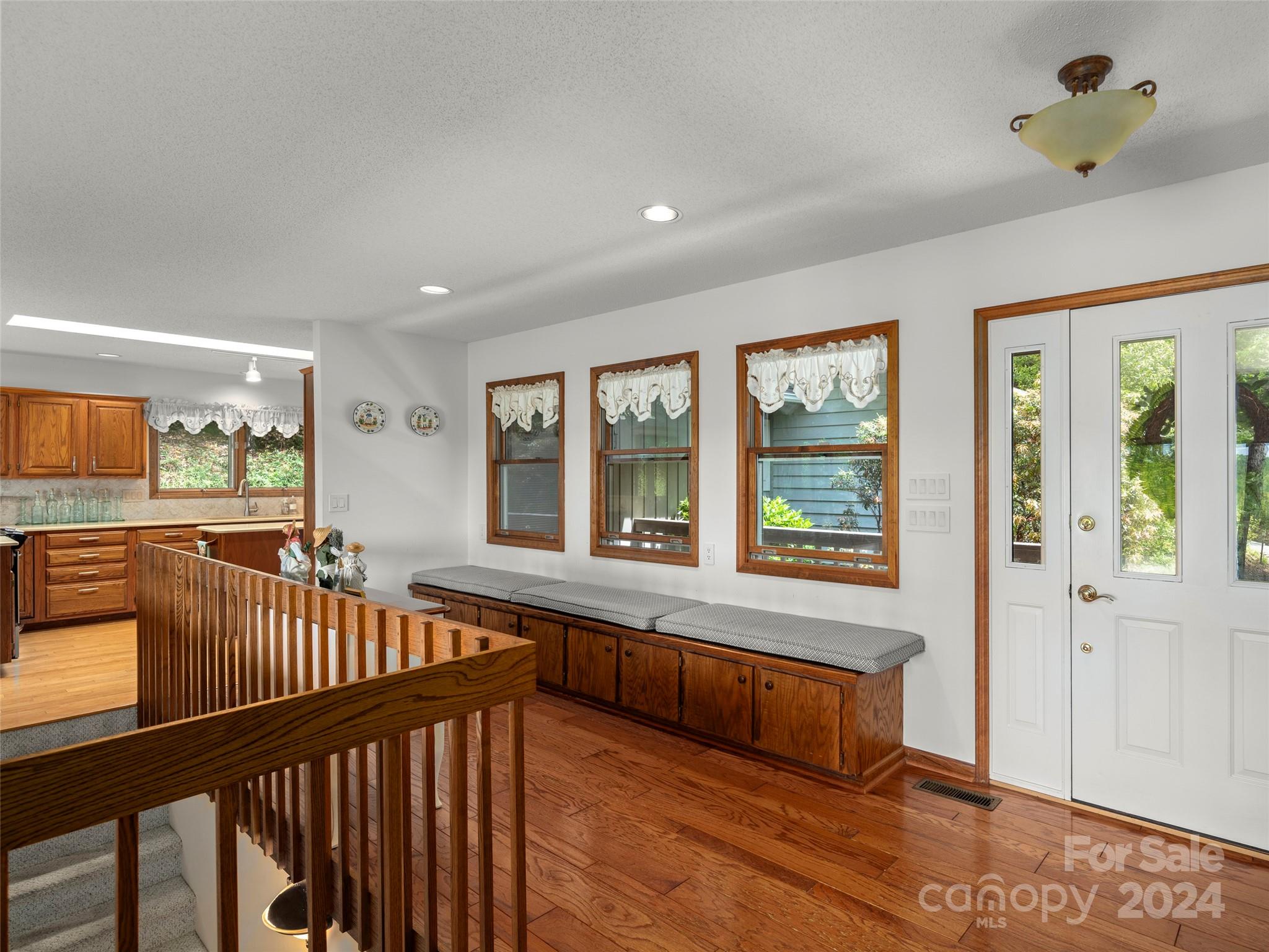 44 Wild Rose Lane