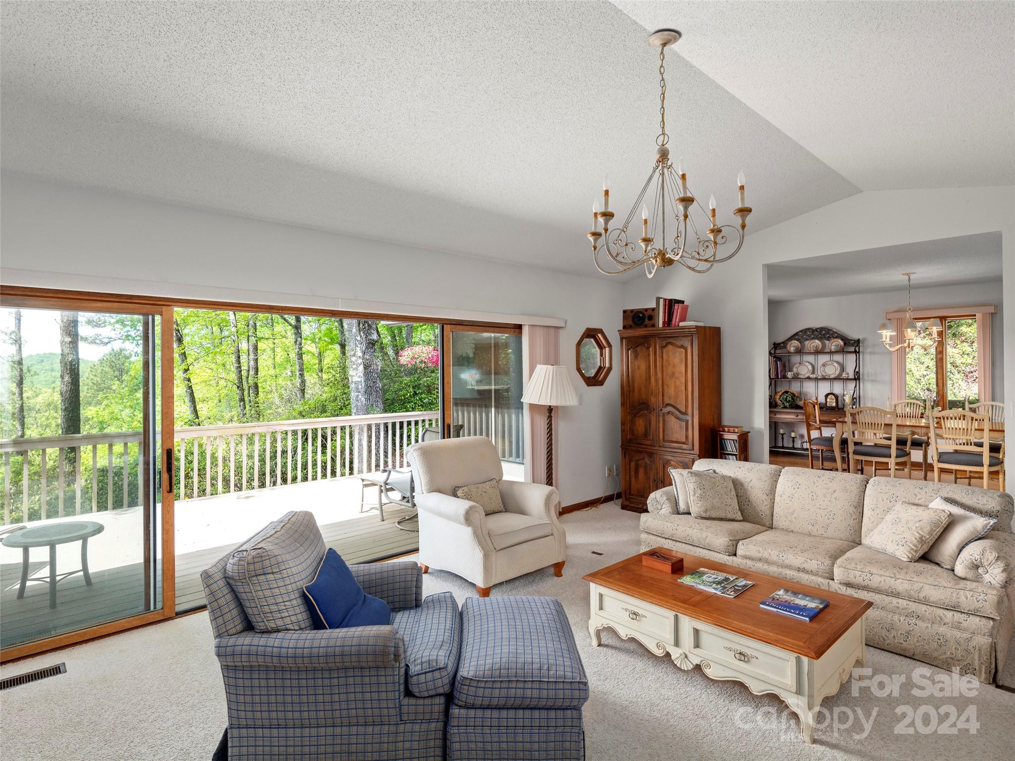 44 Wild Rose Lane