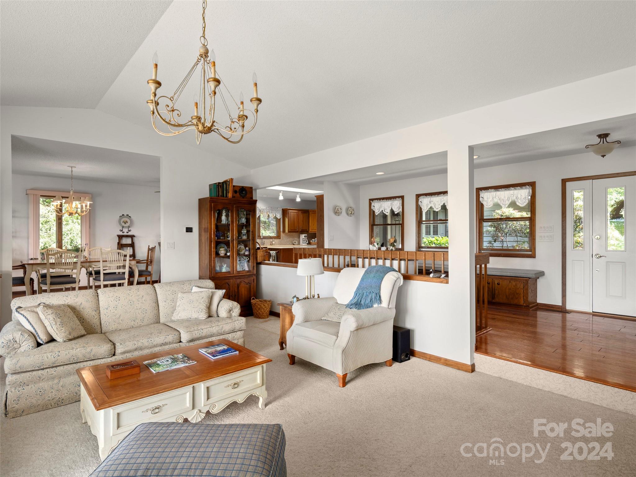 44 Wild Rose Lane