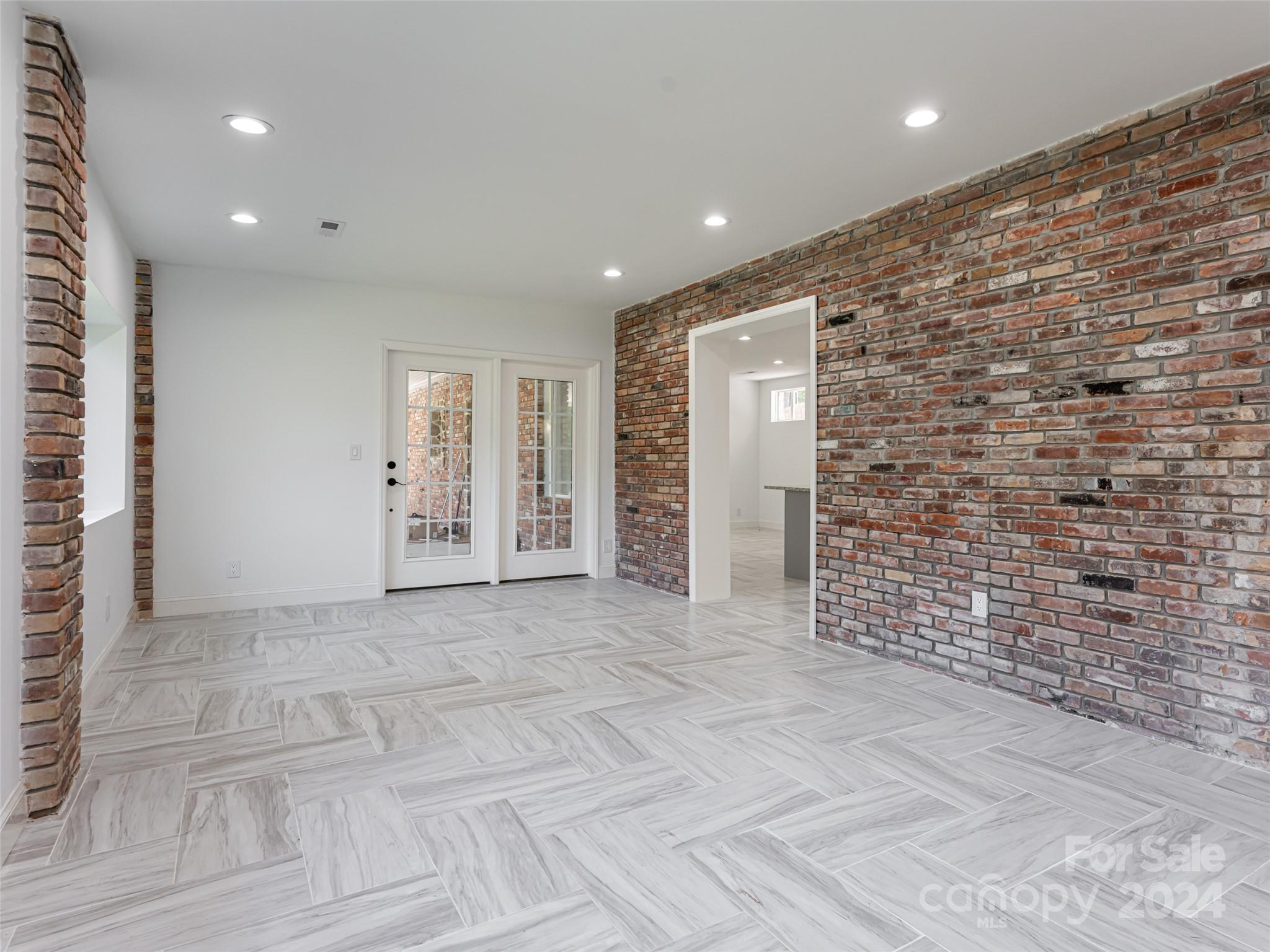 323 Auburn Sky Trail